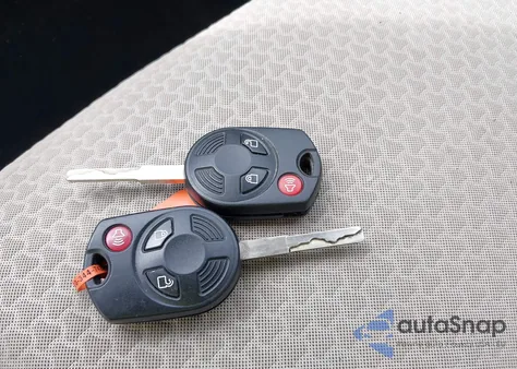 2017 Ford Escape Se from USA, damaged, VIN 1FMCU9GD9HUA11142